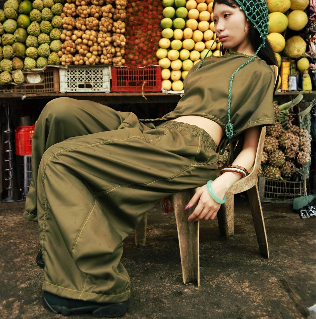 Lumot Barrel Pants